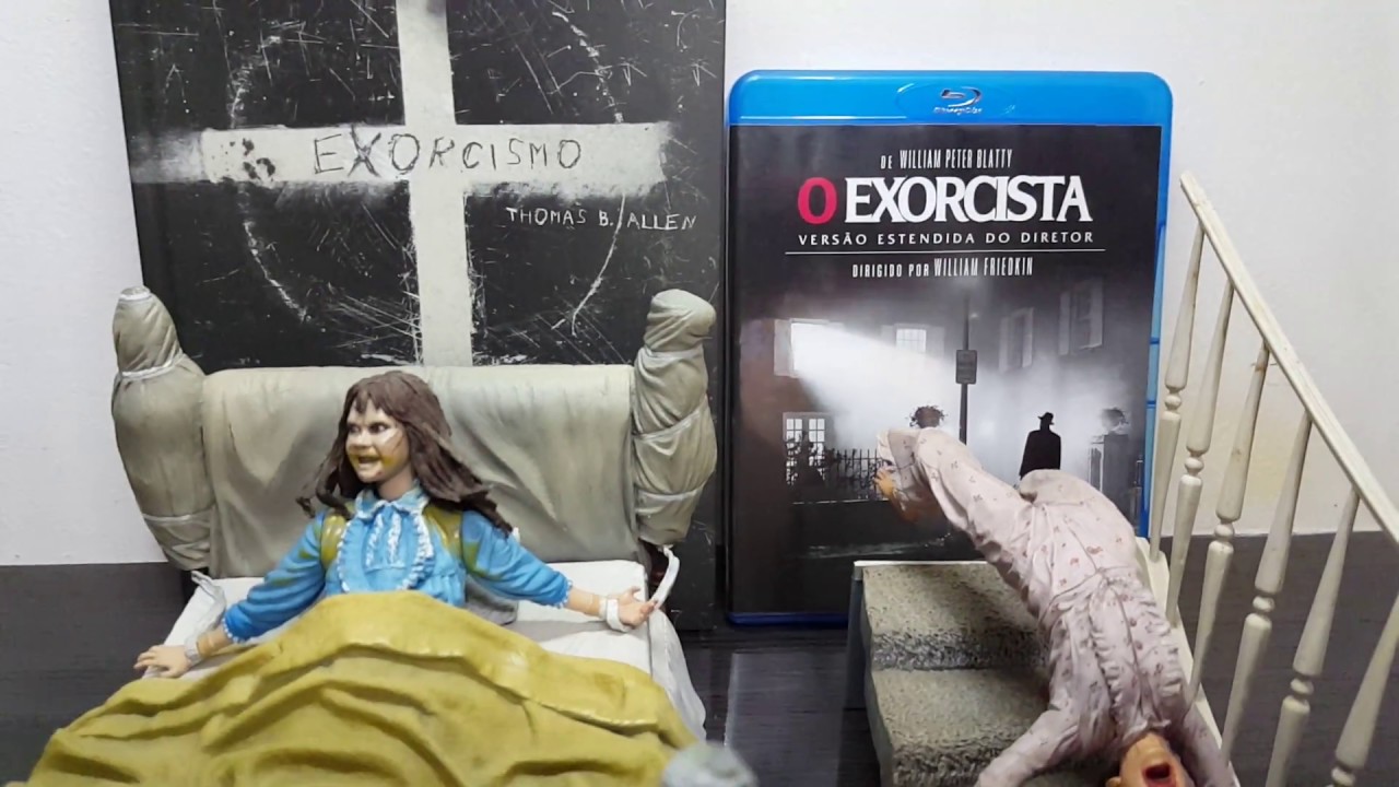 The Exorcist Possessed Regan Box Set NECA TOYS Cult Classics  PT/BR