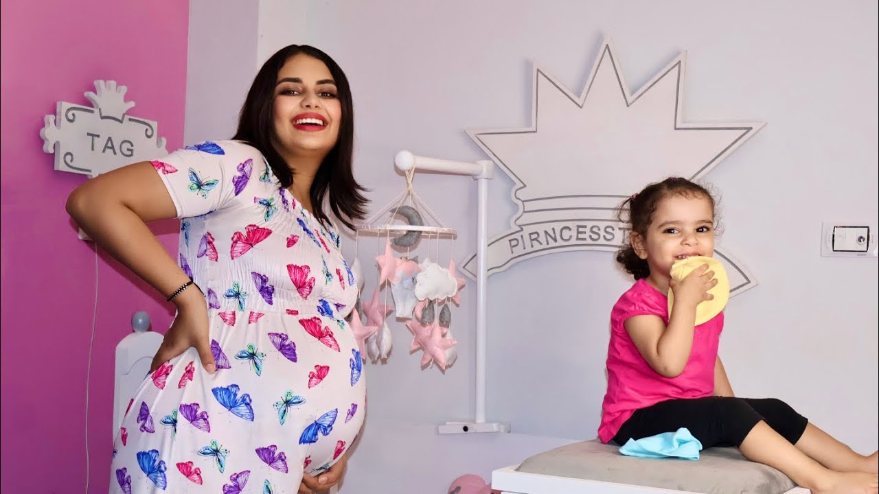 غرفت البيبي جاهزه وفي انتظار المولود ،تفتكرو هولد بعد كام يوم🤰🏻🥹