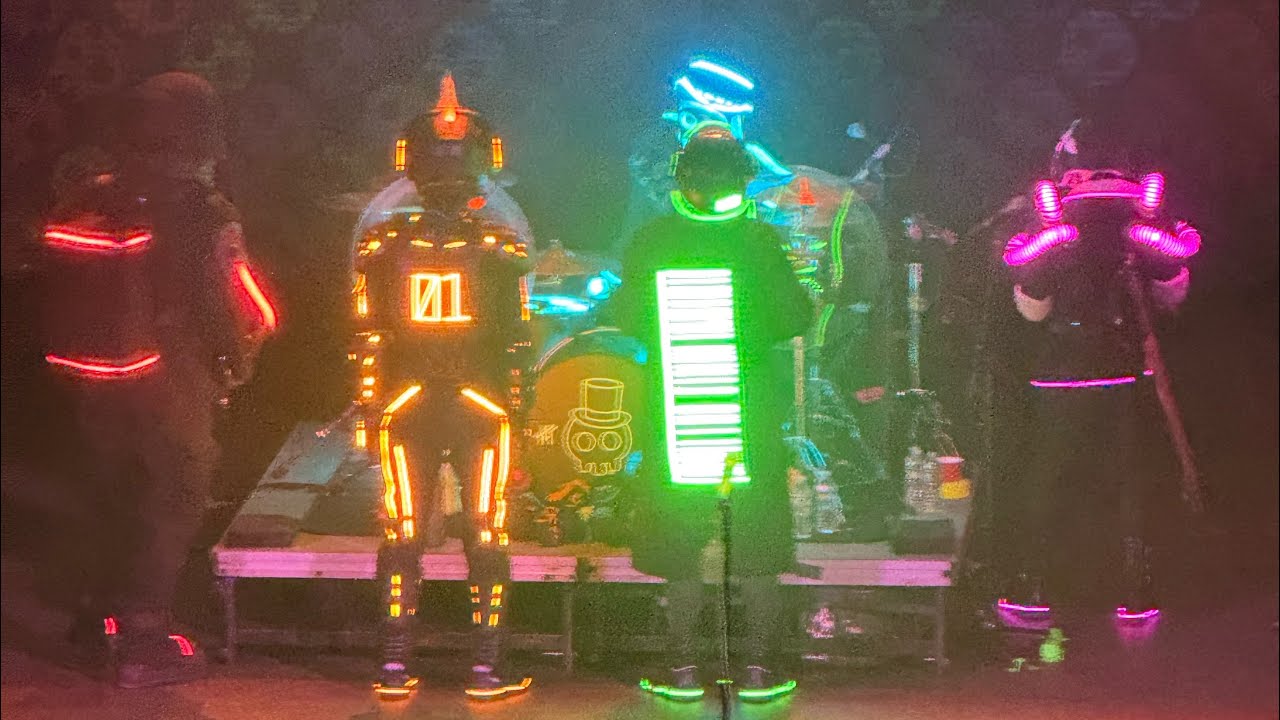 The Living Tombstone Live in Detroit 2025 - Die In A Fire