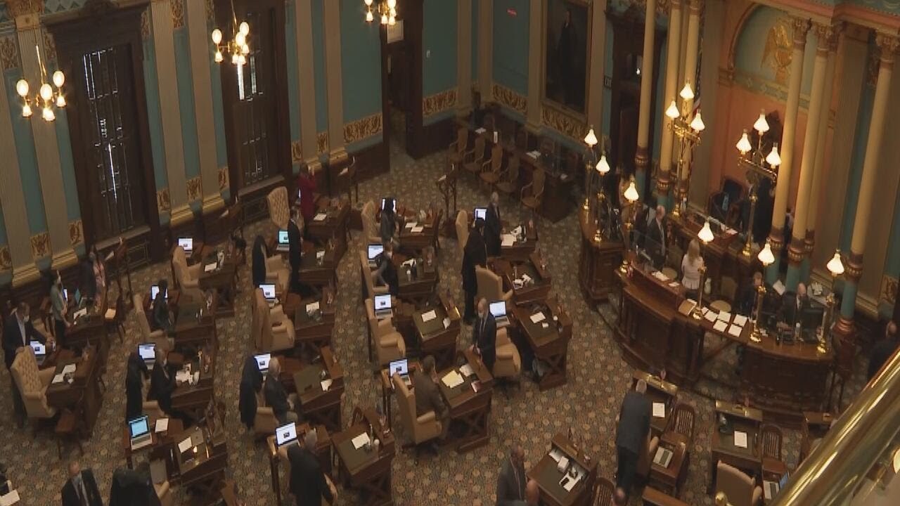 Michigan legislature returns with evenly split House of Representatives