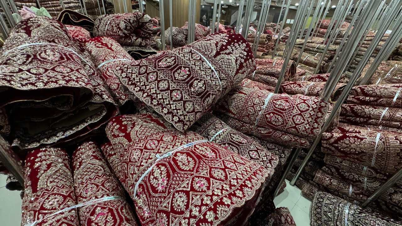 Biggest lehenga manufacturer in surat | lehenga factory surat | lehenga wholesale market in surat