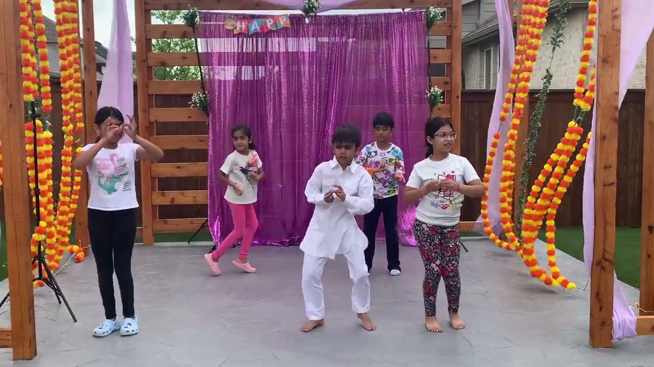 Us dancing on this song what jhumka in holi.