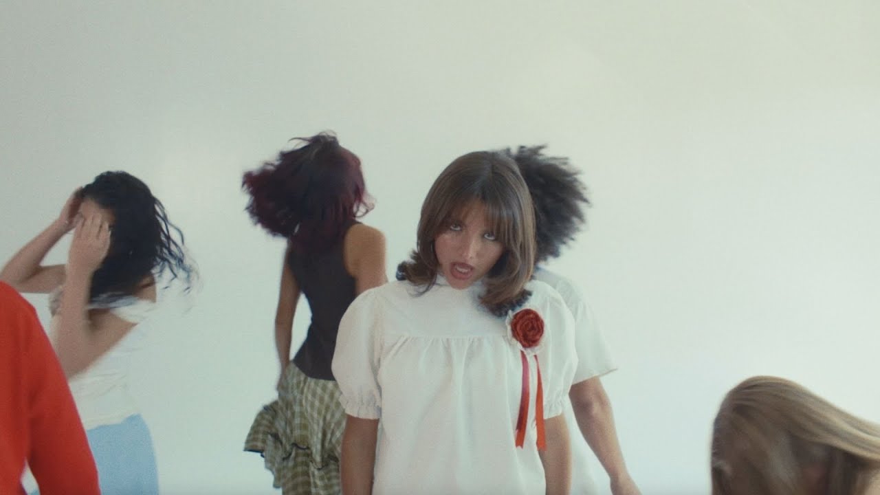 Sunday by Analise (Music Video)