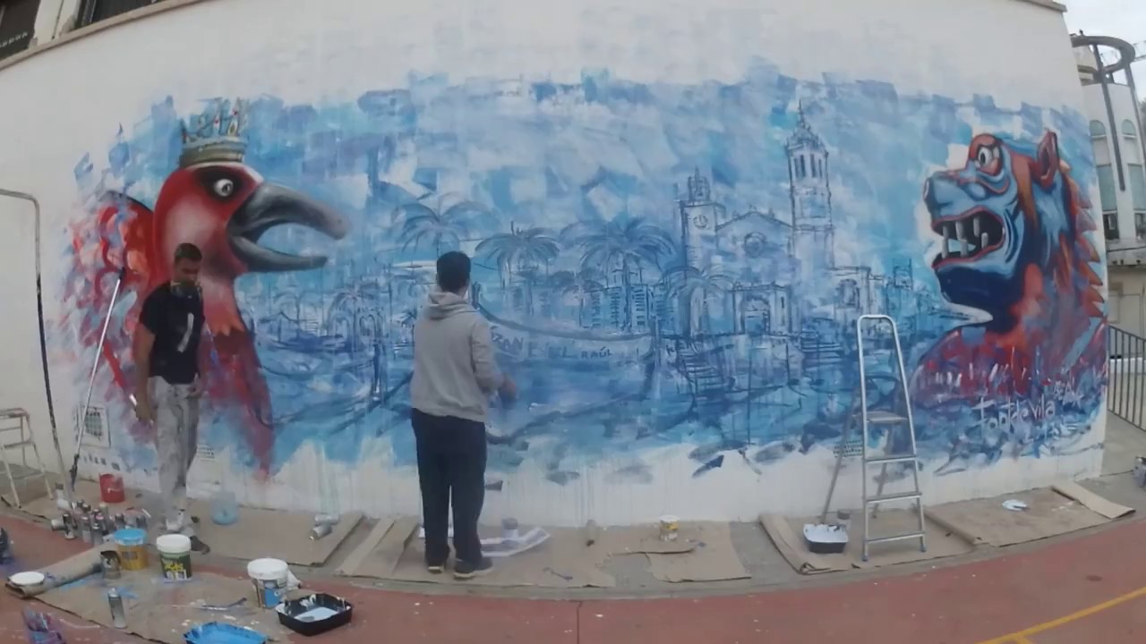 Pintura mural de Sitges amb Aliga i Drac