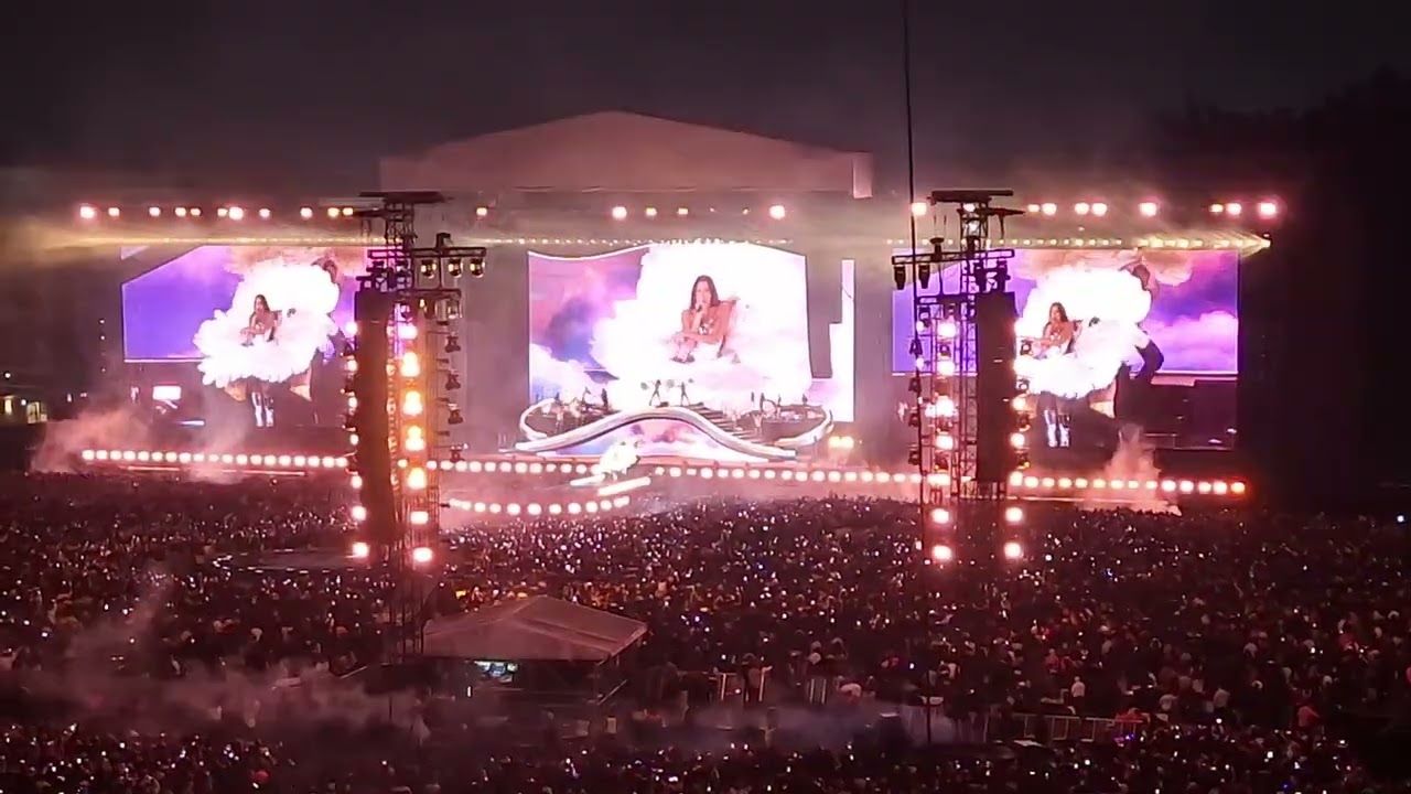 Dua Lipa - End Of An Era (Radical Optimism Tour / M&eacute;xico 01 - 12 - 2025)