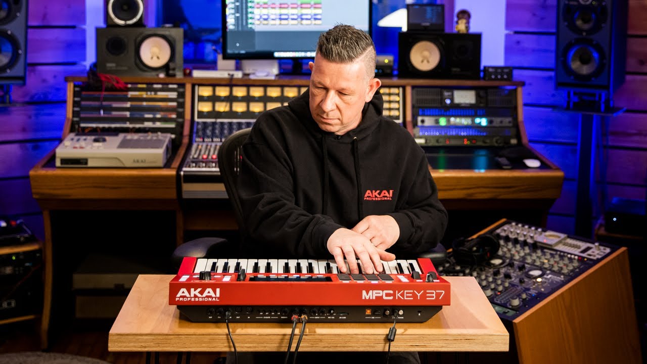 Автономная клавиатура AKAI Professional MPC Key 37 | Демонстрация и обзор с Энди Маком