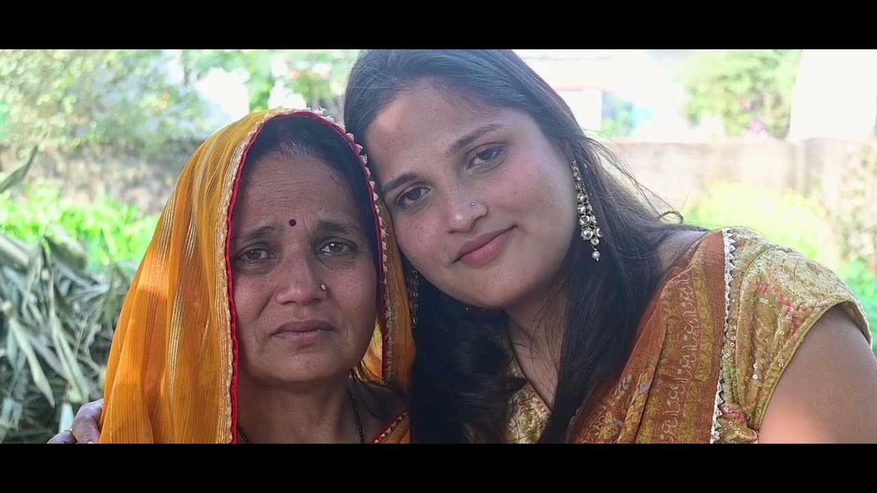 YAHA MAIN GHAR GHAR KHELI | IN FRAME- RICHA JHA & FAMILY