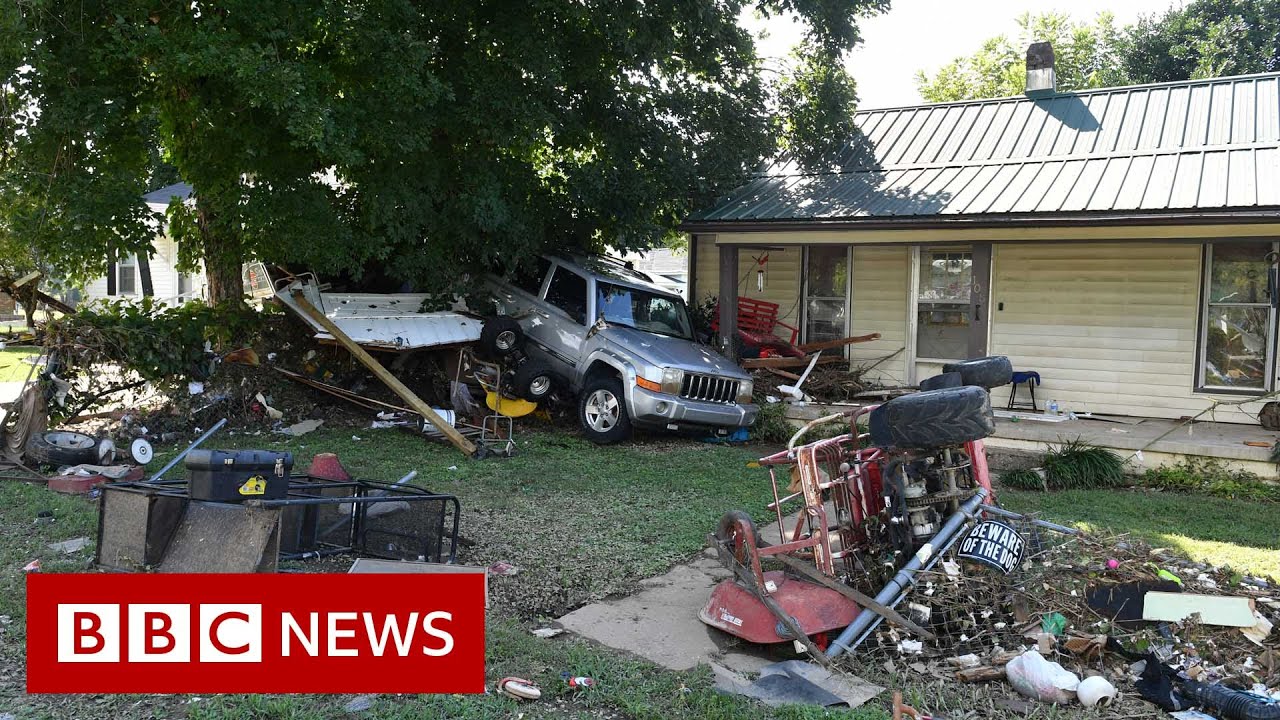 Flash floods kill more than 20 and submerge roads in Tennessee, US - BBC News