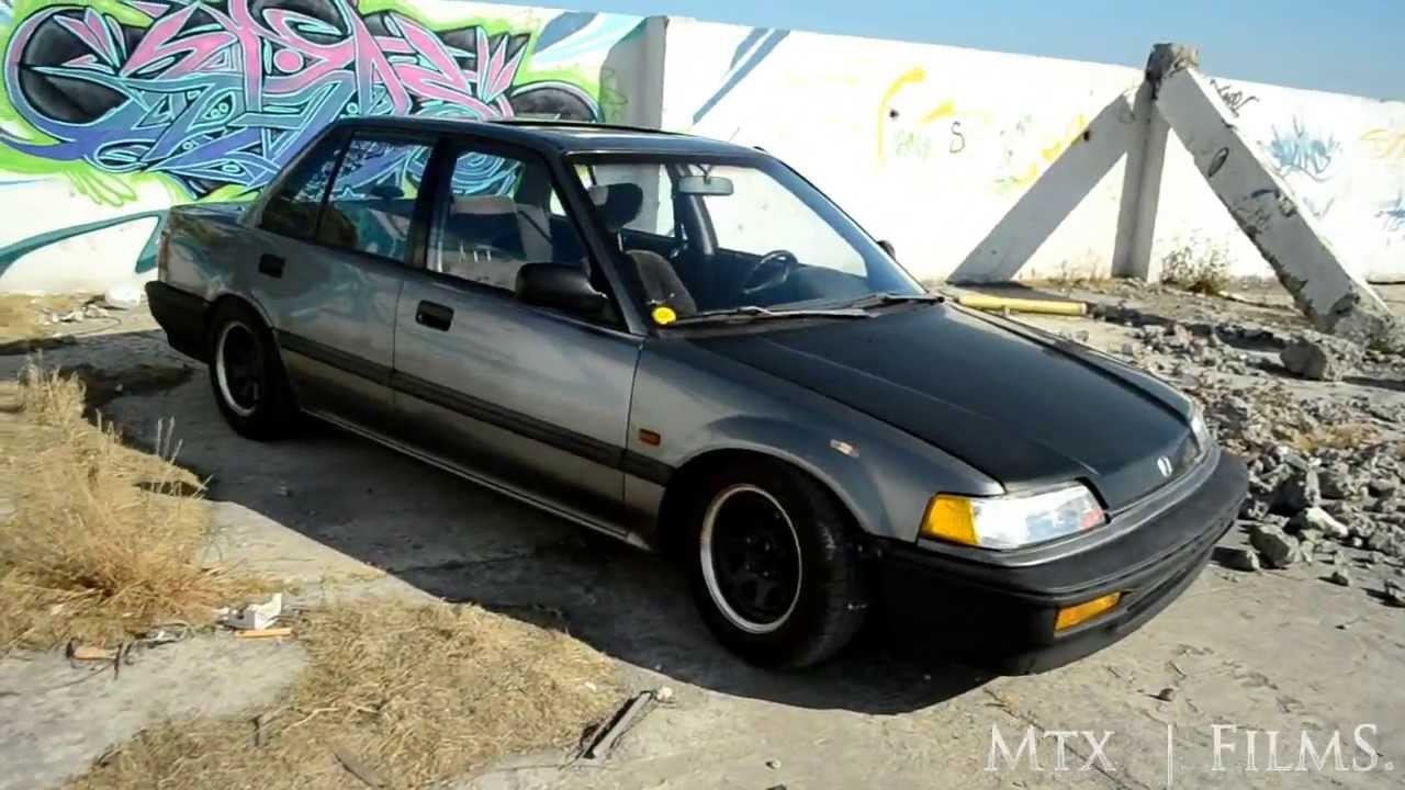 Honda Civic EF Slammed.