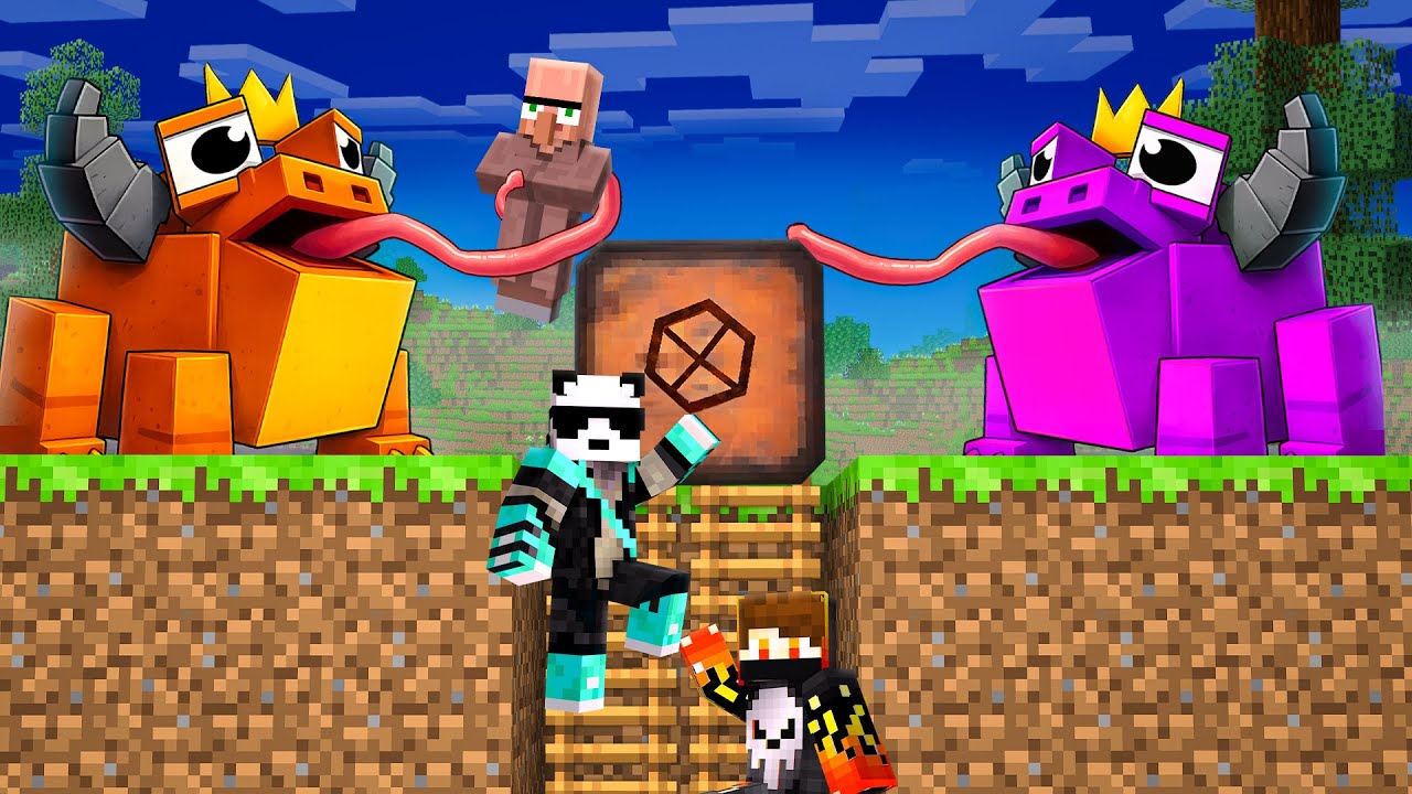 I Created a BUNKER to Survive from KING FROG in Minecraft!