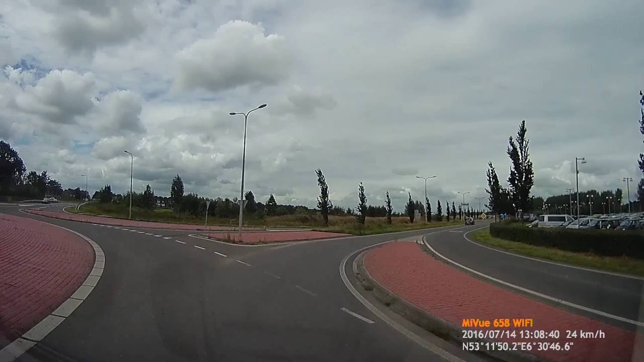 Dashcam Peizermade met veel politie