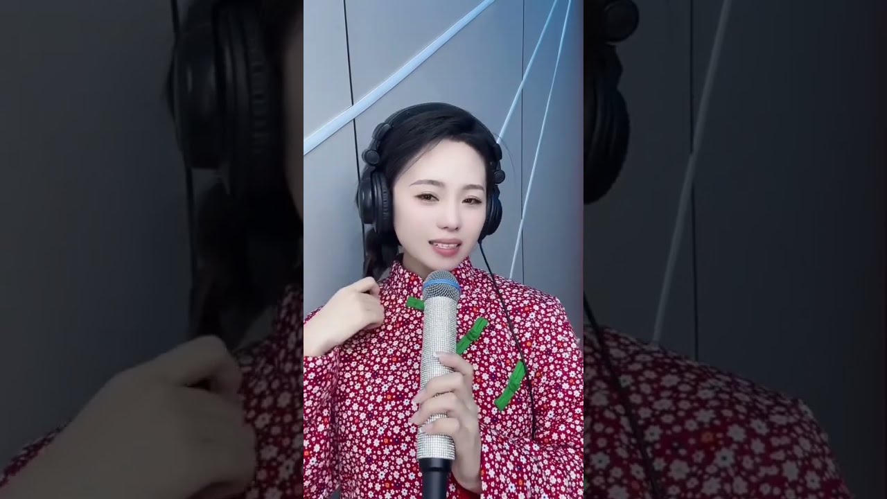 吴采乐《一对对鸳鸯水上漂》