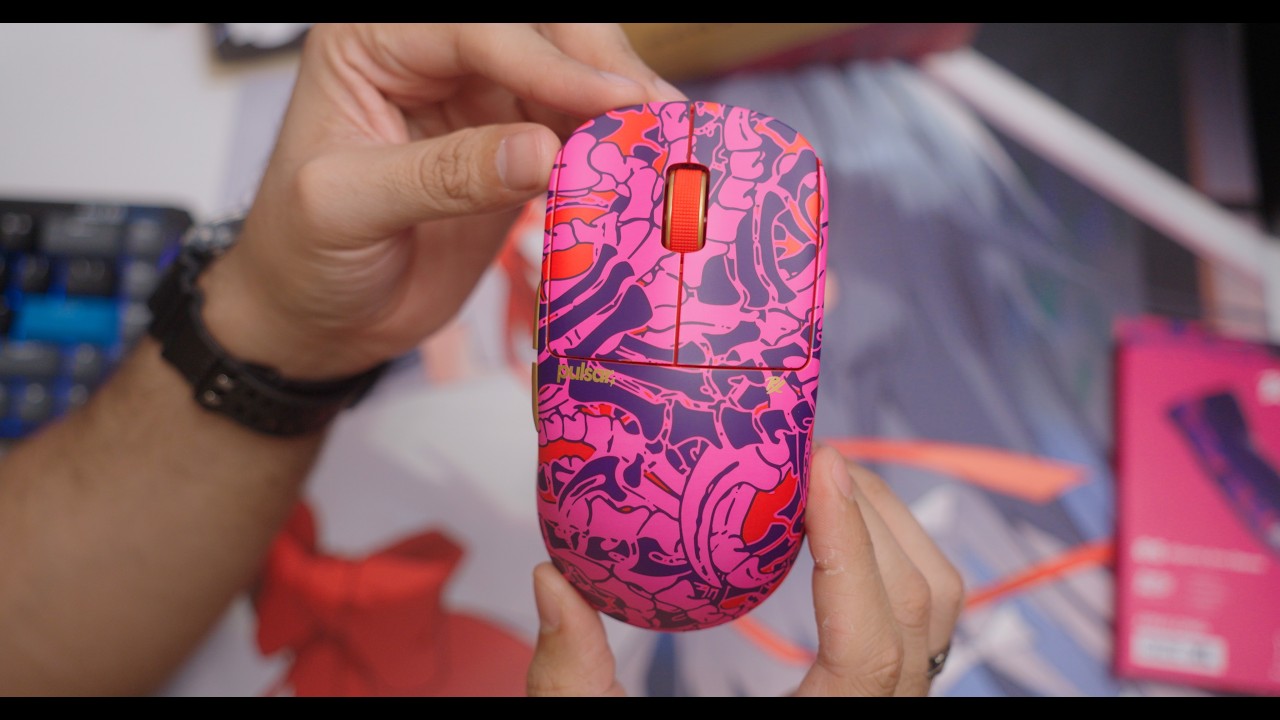 Tengo el mouse de Paper Rex (Pulsar X2 Crazylight Pacific Gold Edition)