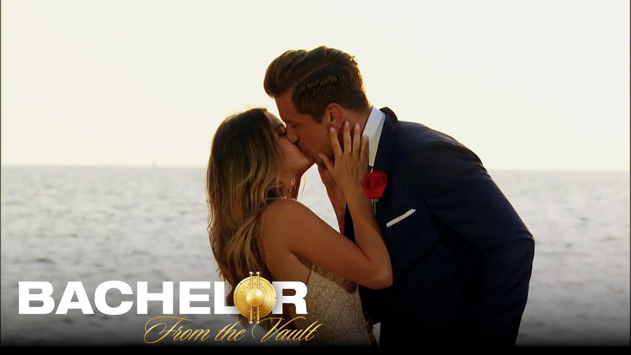 Jordan Rodgers oświadcza się JoJo Fletcher w rozgrzewającym finale | The Bachelorette
