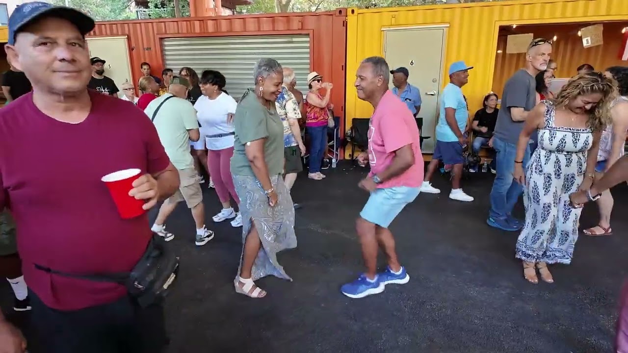 Salsa at La Marqueta   Sonora Ponceña 