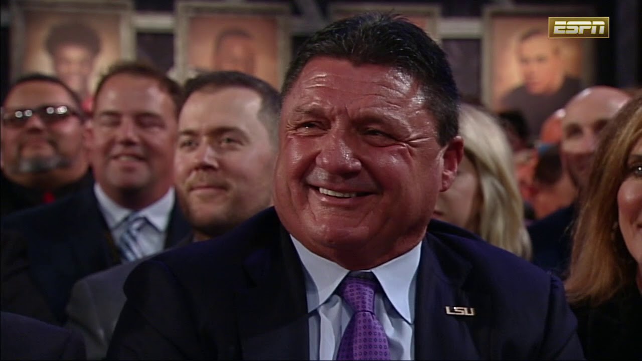 Joe Burrows Incredible Heisman Acceptance Speech (EMOTIONAL)