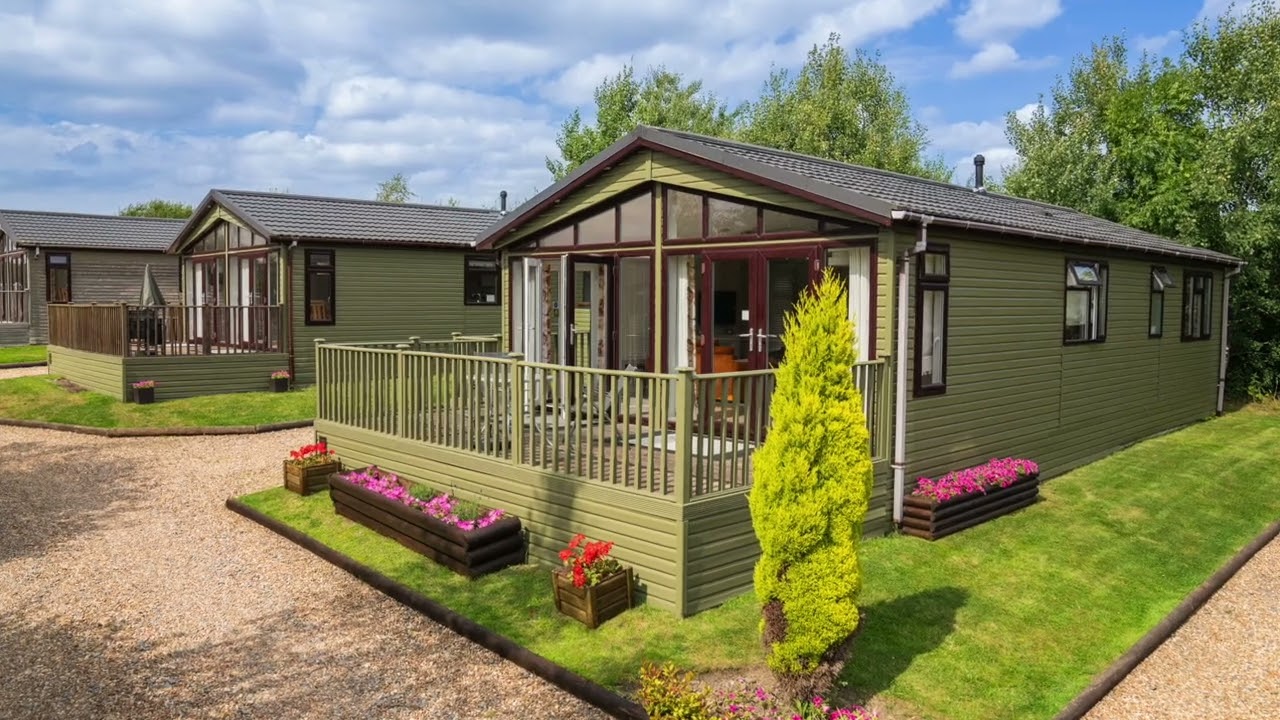 Ashby Woulds Luxury Lodges | Tom Hartley Park Homes