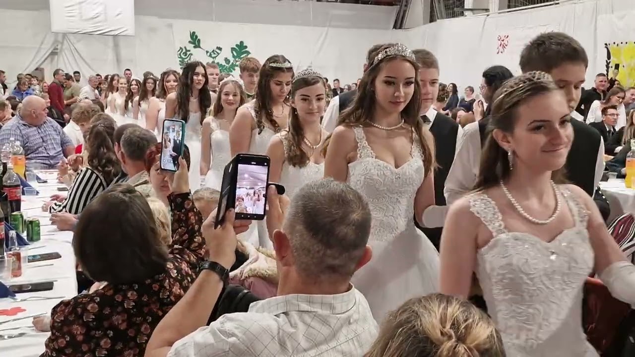 Alapítványi bál Mezőfalván 2025