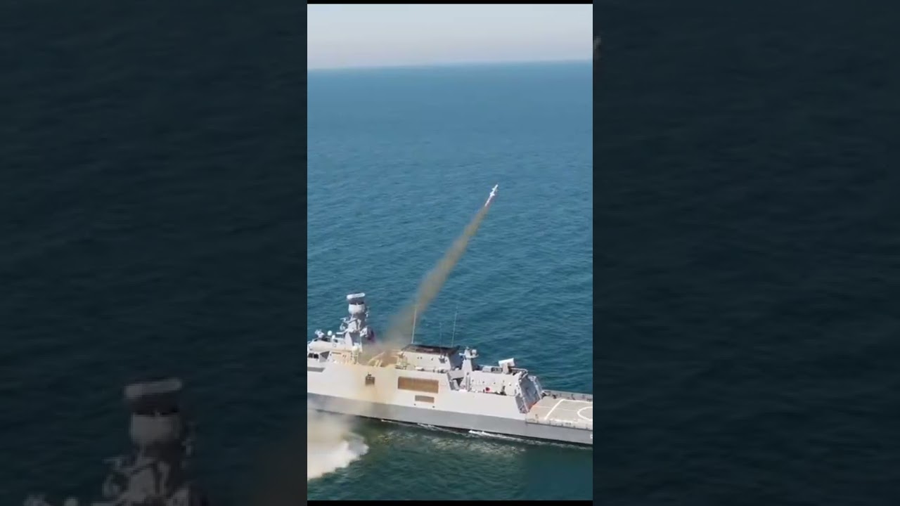 Turkish atmaca | sinking a ship in one shot #shorts #atmaca #turkey #antishipmissile #missile