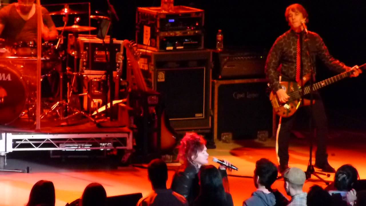 Cyndi Lauper - He's So Unusual / Yeah Yeah (Greek Theatre, Los Angeles CA 6/13/13)