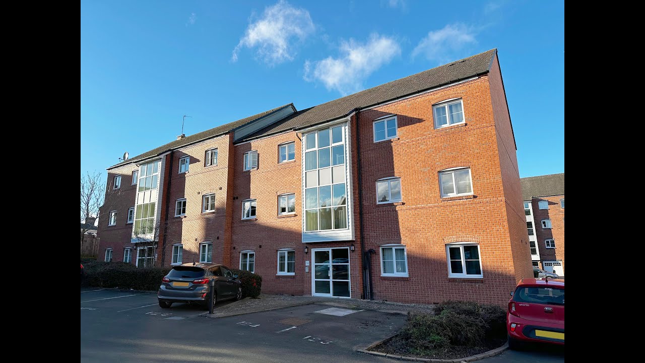 Cape Court in Warwick with Kingsman Estate Agents