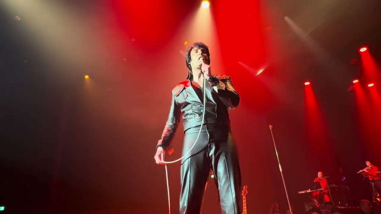 Brian Troy & Elvis on my mind - Can't help Falling love