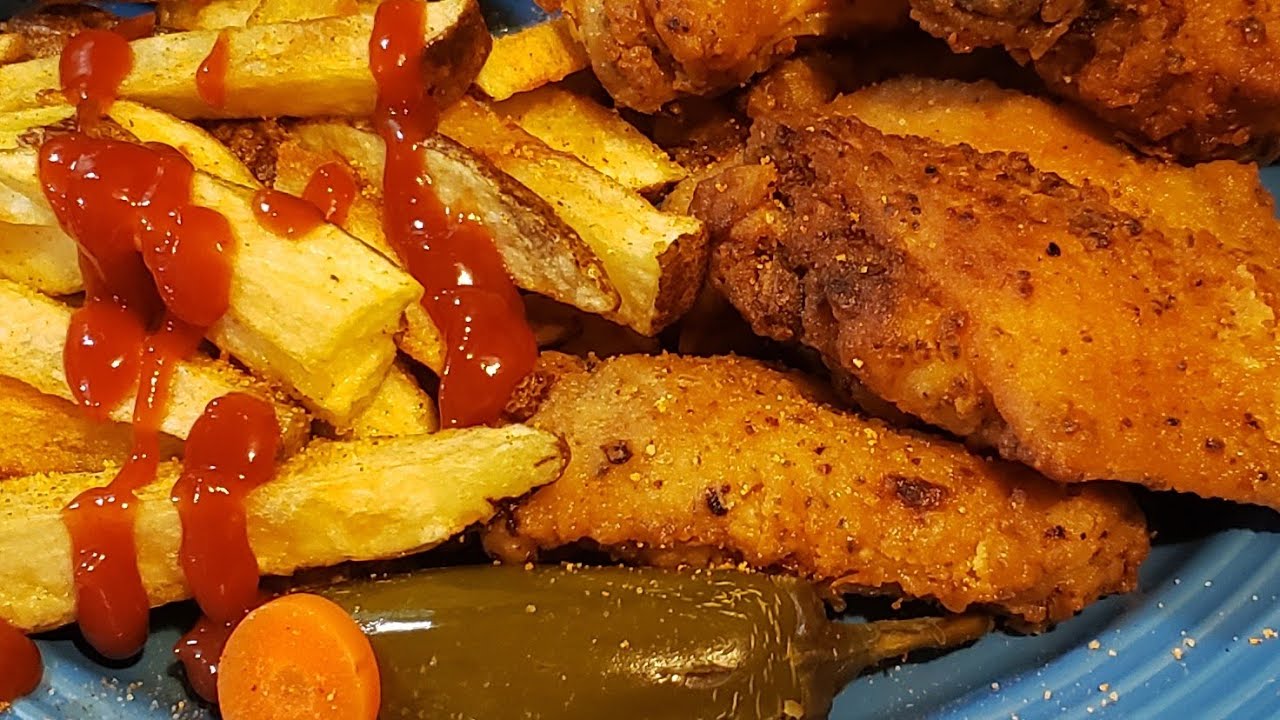 LEMON PEPPER WINGS & FRIES!