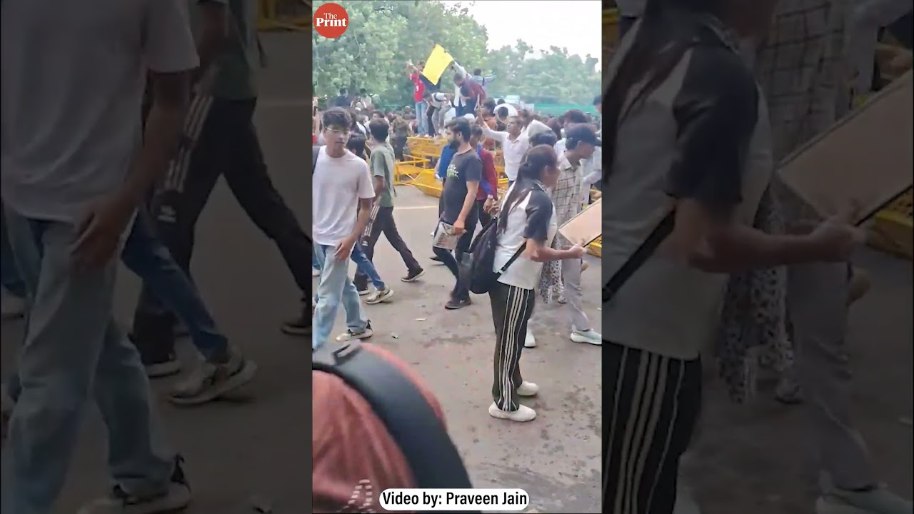 Barricades come crashing down as thousands of CJP supporters pour into heart of Delhi