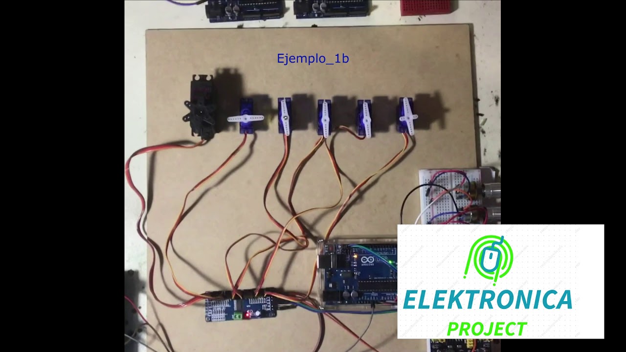 C&oacute;digo de Arduino para manejar el controlador de servos de 16 canales - PCA9685