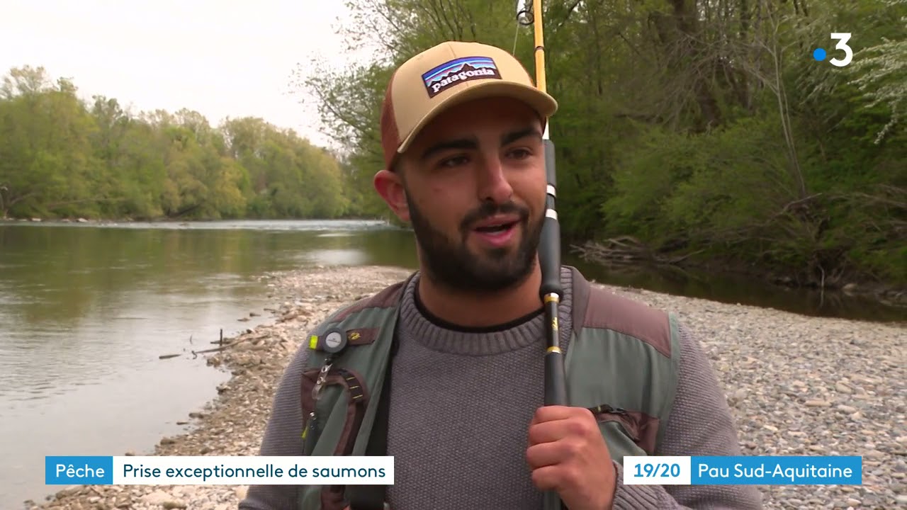 B&eacute;arn, p&ecirc;che de 2 saumons de 9 kgs &agrave; Navarrenx