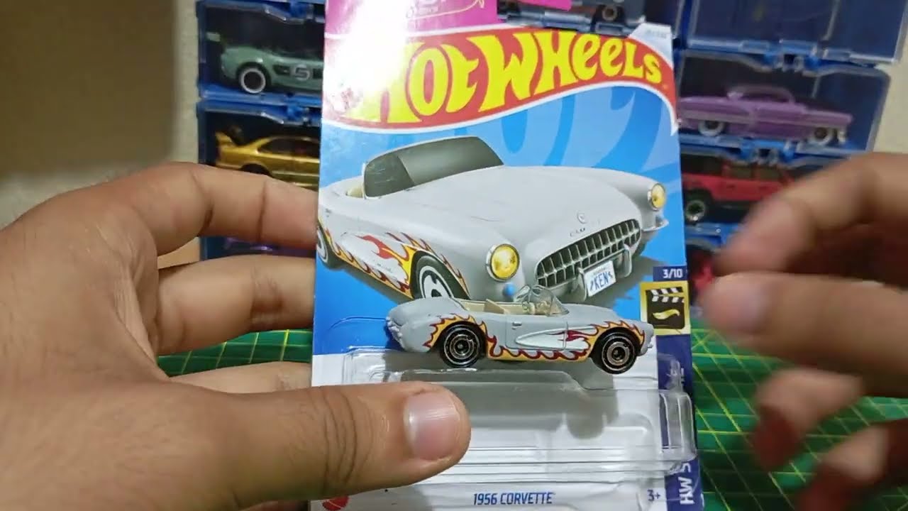 REVIEW 1956 CORVETTE BARBIE OR KEN HOT WHEELS