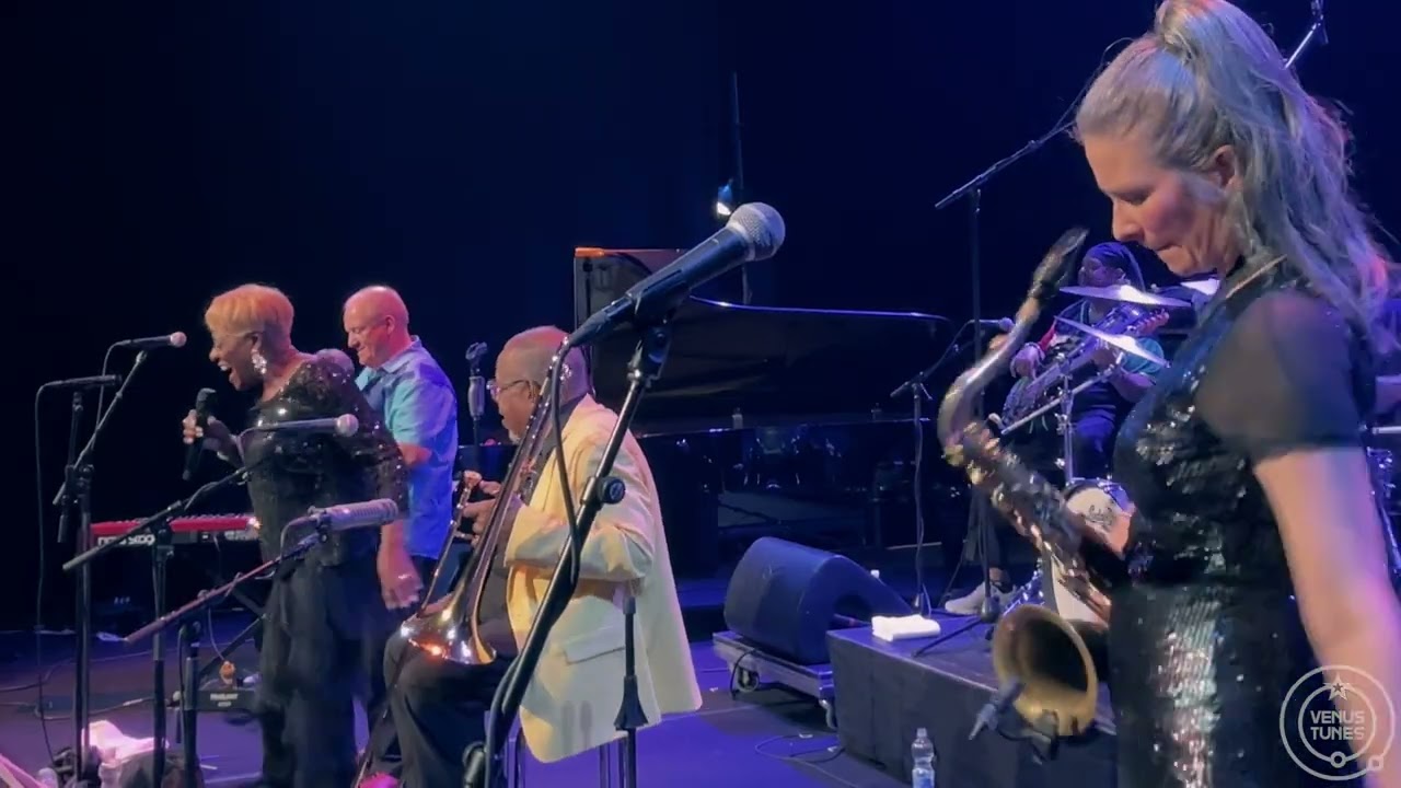 Fred Wesley & The New JB's feat. Martha High: The Payback @ JAZZNOJAZZ 24