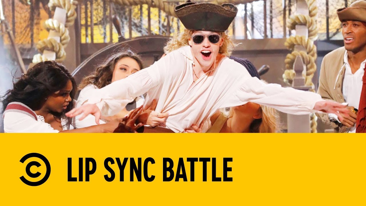 Pete Davidson Performs The Lonely Islands' 