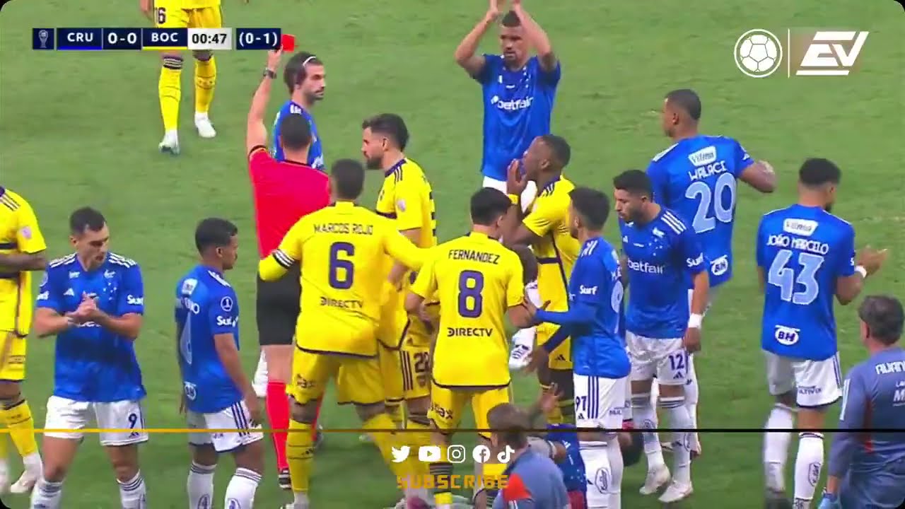 Luis Adv&iacute;ncula se fue expulsado a los 20 segundos del partido 🤯 Se retir&oacute; al vestuario llorando 😤