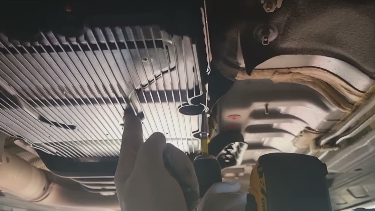 procedura manutenzione ordinaria trasmissione automatica Mercedes 9 g tronic - 725.00