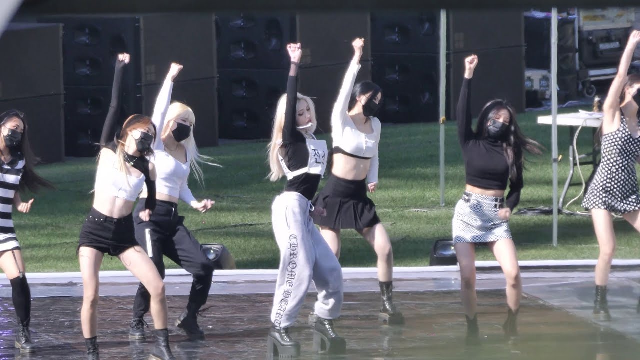 211031 전소미 'DUMB DUMB' 사복 리허설 fancam