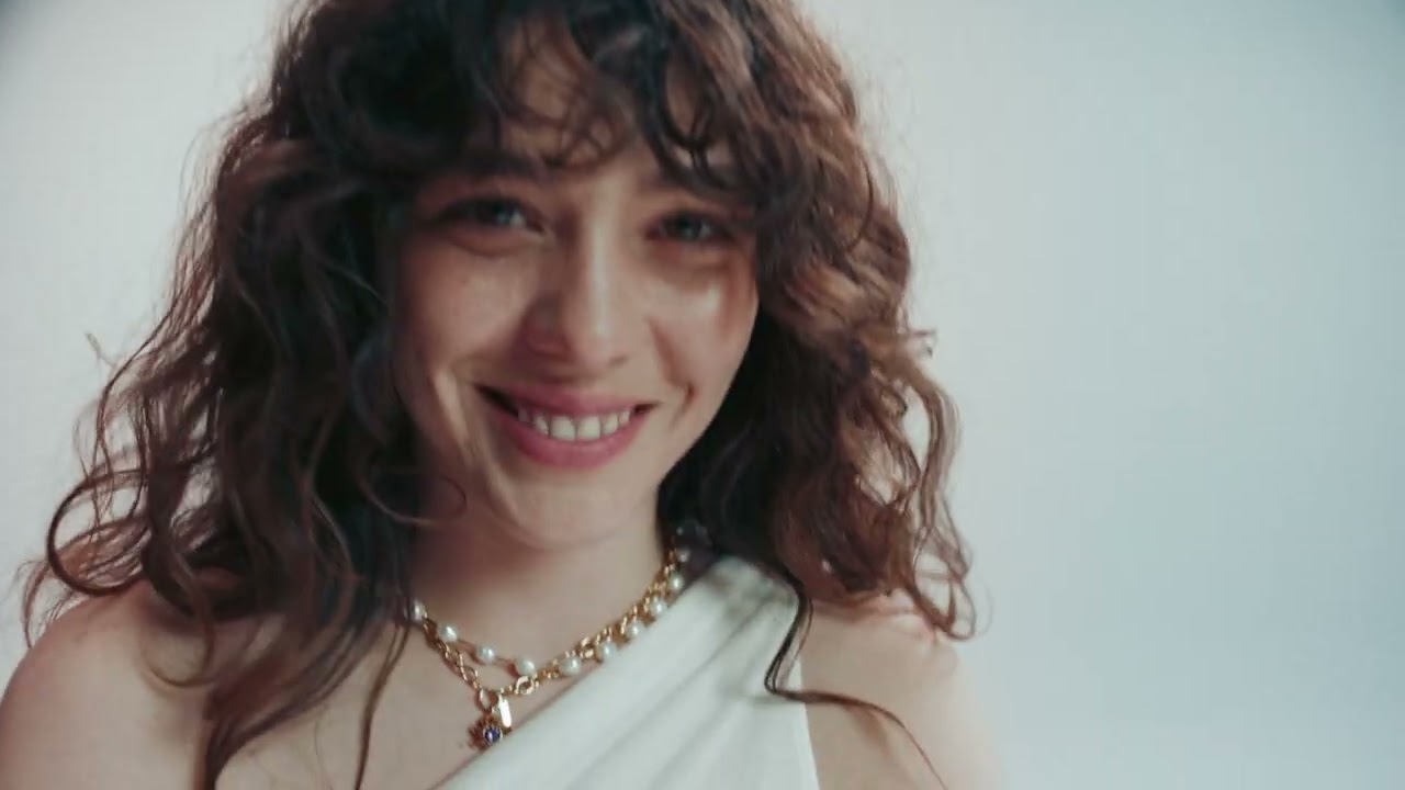 MOTHER OF PEARL (Mother&rsquo;s Day 24)