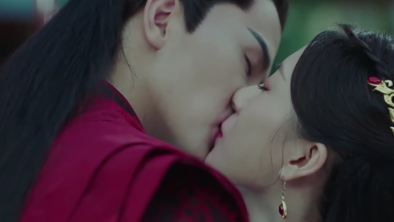 《MV》General's Lady (2020) Kiss Scene Compilation || Romantic Chinese Drama || Chu Xiu Min x Shen Jin