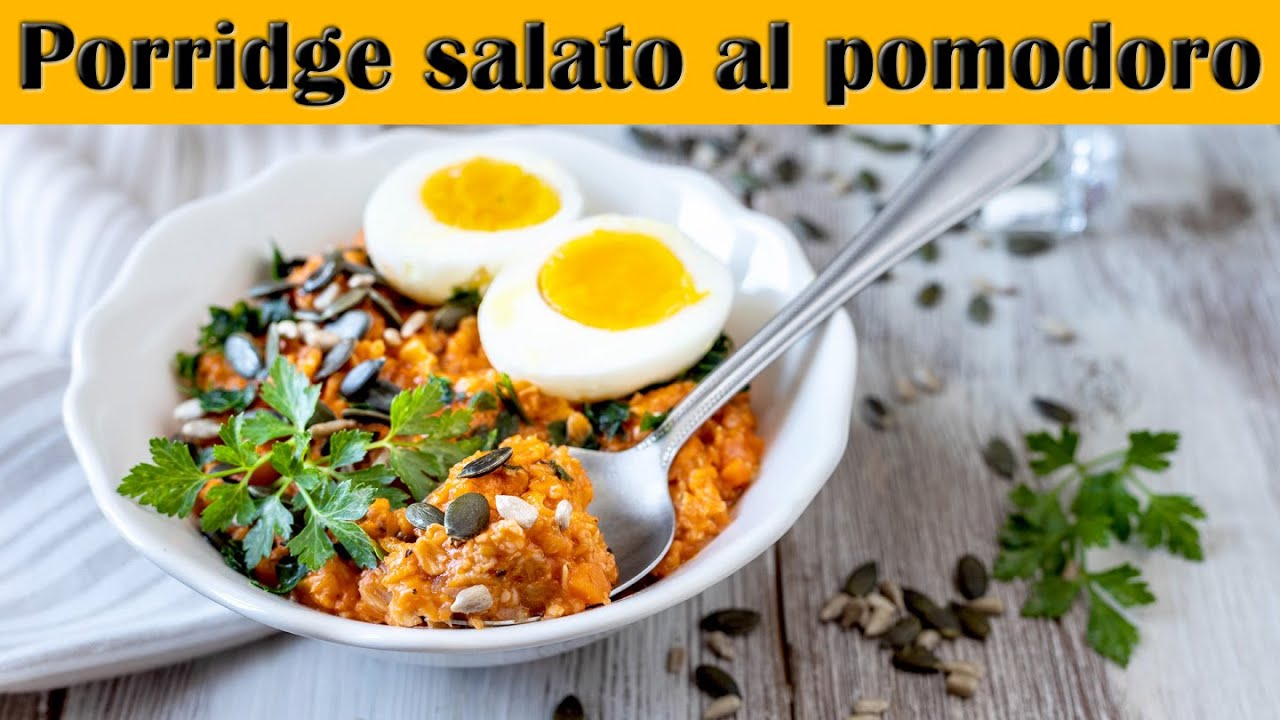 Porridge salato al pomodoro, ricetta della zuppa di fiocchi d'avena