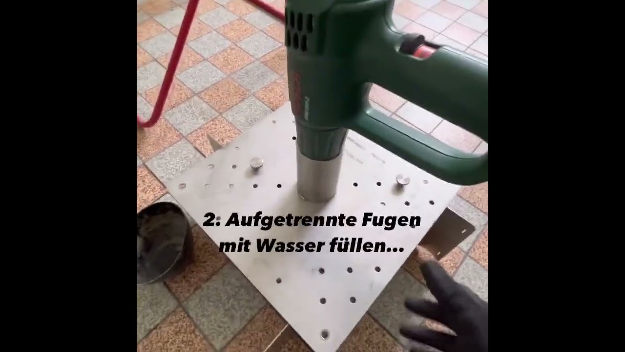 Fliesen zerstörungsfrei ausbauen - Bodenfliese unbeschädigt bergen by JHS Gebäudetrocknung Bremen
