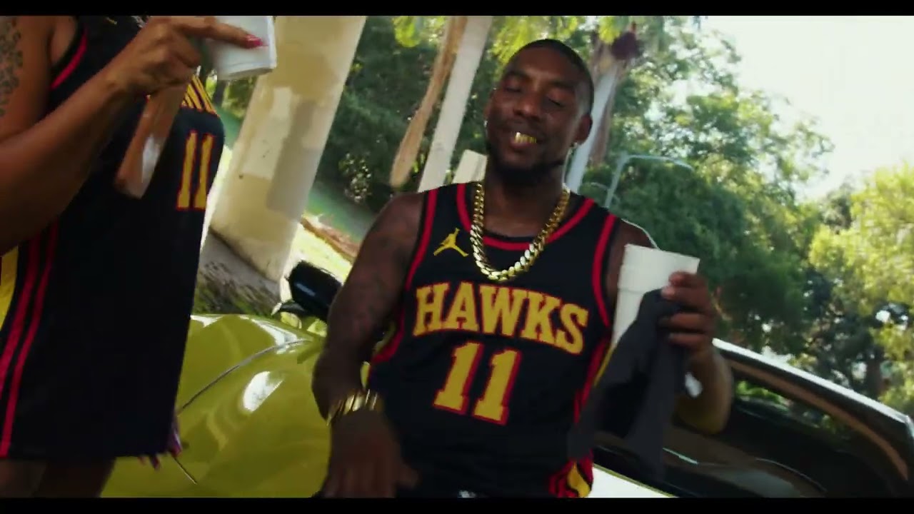 Trapboy Tank-Sliding (Official Video)