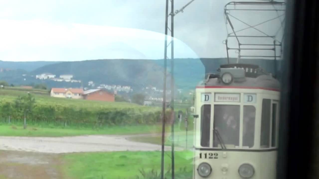Parallelfahrt am Feuerberg mit RHB 1122 und 1017