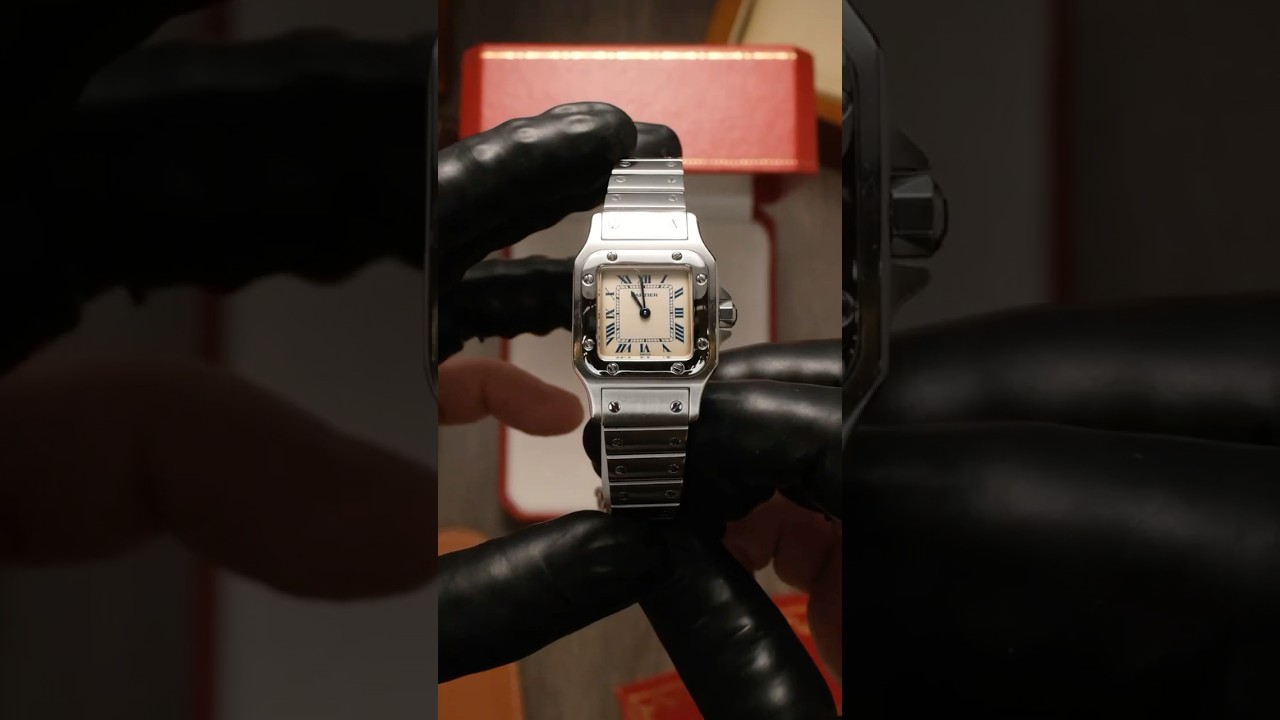 Cartier Santos Galbee 1565 Stainless Steel Ladies Watch #cartier #cartiersantos #cartierwatches