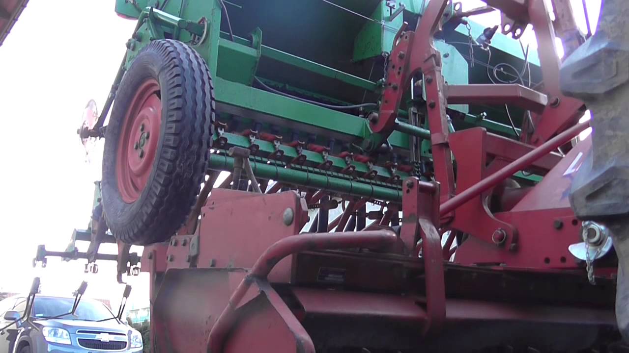 Nowy Nabytek 2015||Hassia DK250||Brona wirnikowa Lely||
