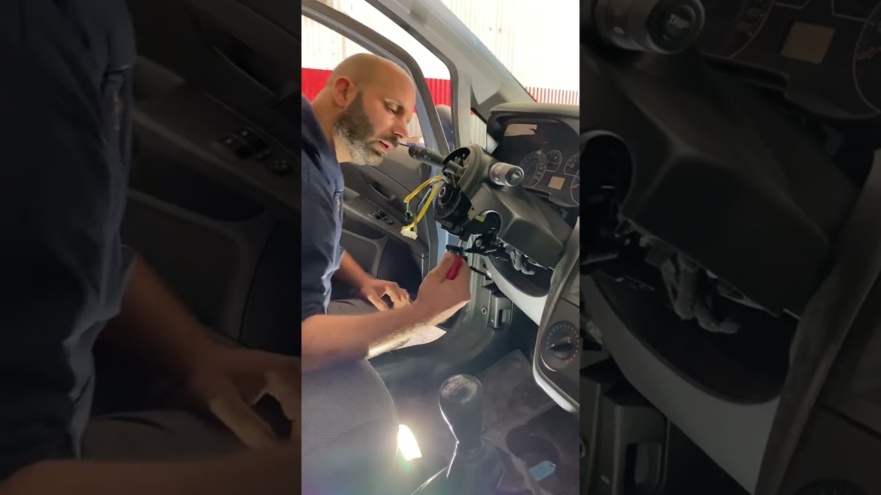 Sostituzione piantone sterzo Fiat Grande Punto