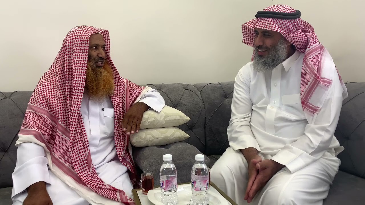 لقاء مع النحال العم محمد عسيري ابو جابر وحوار حول النحل البلدي الاعواد