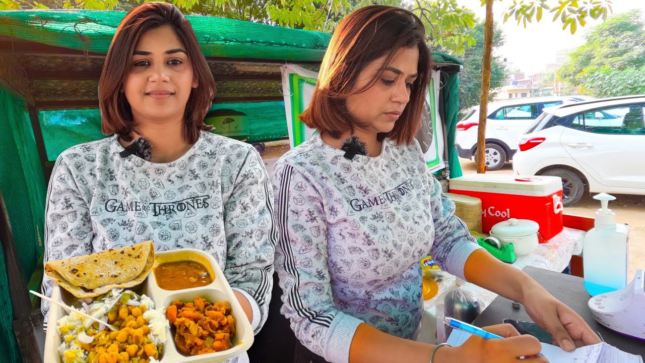 Canadian Girl Selling Indian Food In Punjab | Indian Street Food