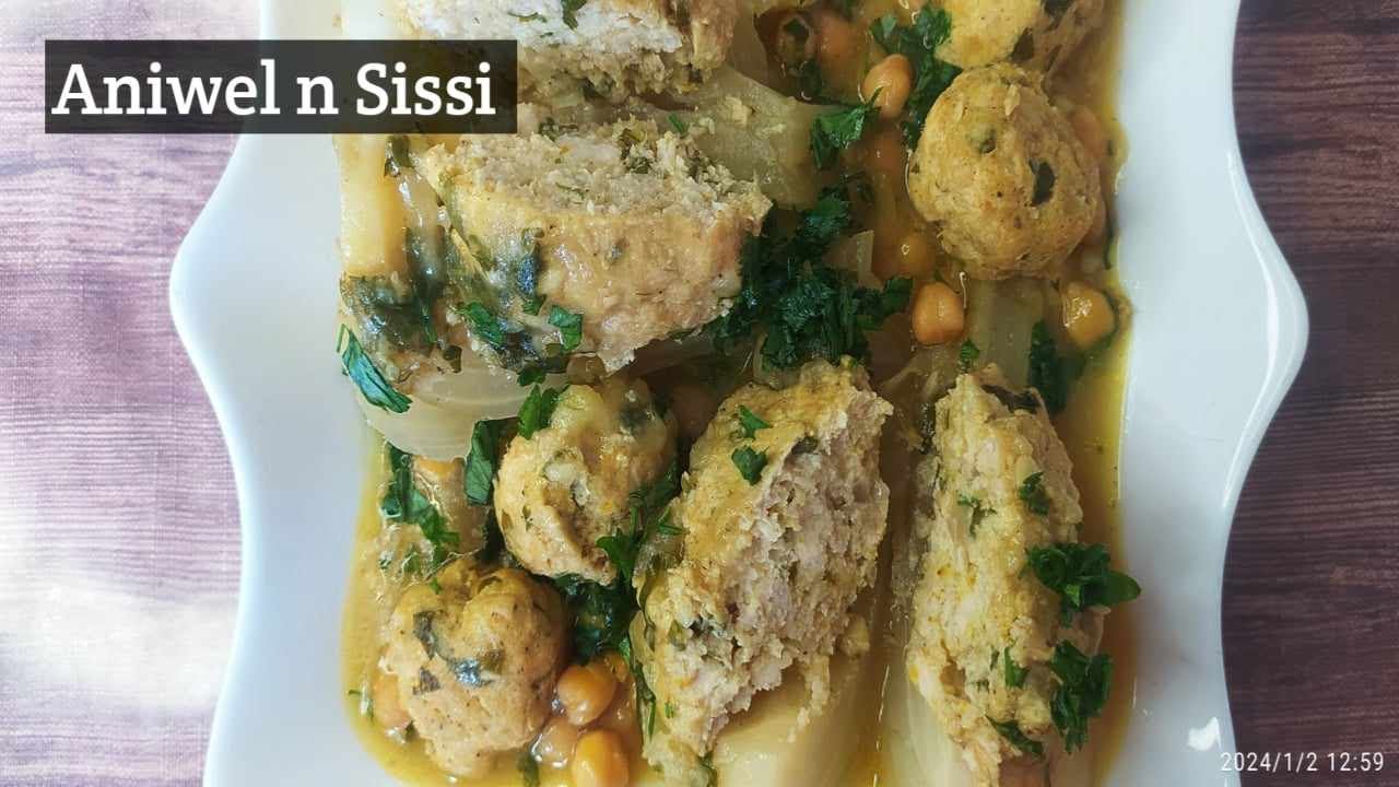 Dolma de fenouil en sauce blanche ( Ddulma n tbesbasin s tedreẓt tamellalt )