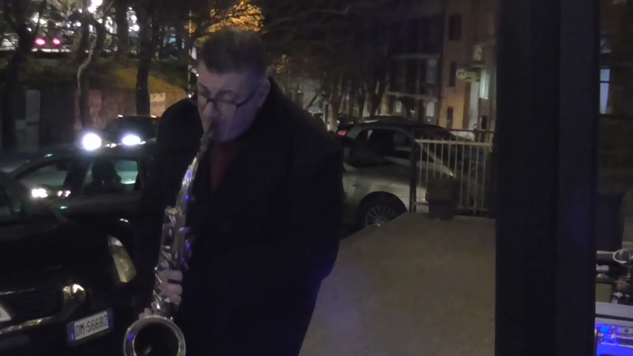 WORAKLS - BLEU  [ G live sax 06.dec.2025 ]