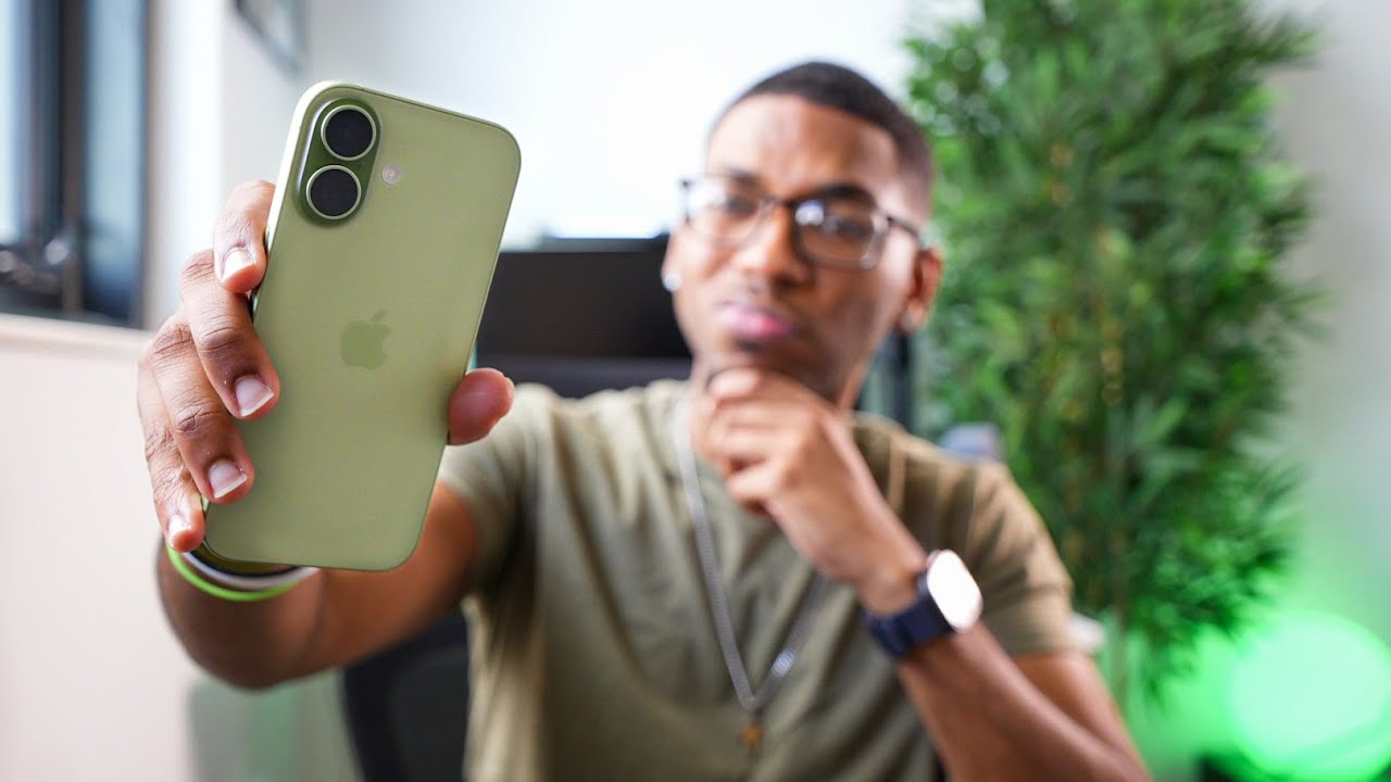 iPhone 17 — Sage Green (распаковка + тест камеры)
